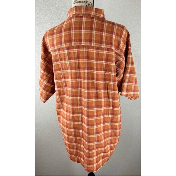 Patagonia Men’s Orange Plaid Short Sleeve Button Up Top, size Medium - Picture 6 of 10